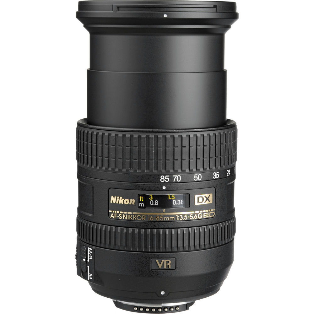 Nikon AF-S DX NIKKOR 16-85mm f/3.5-5.6G ED VR Lens with Filter Kit